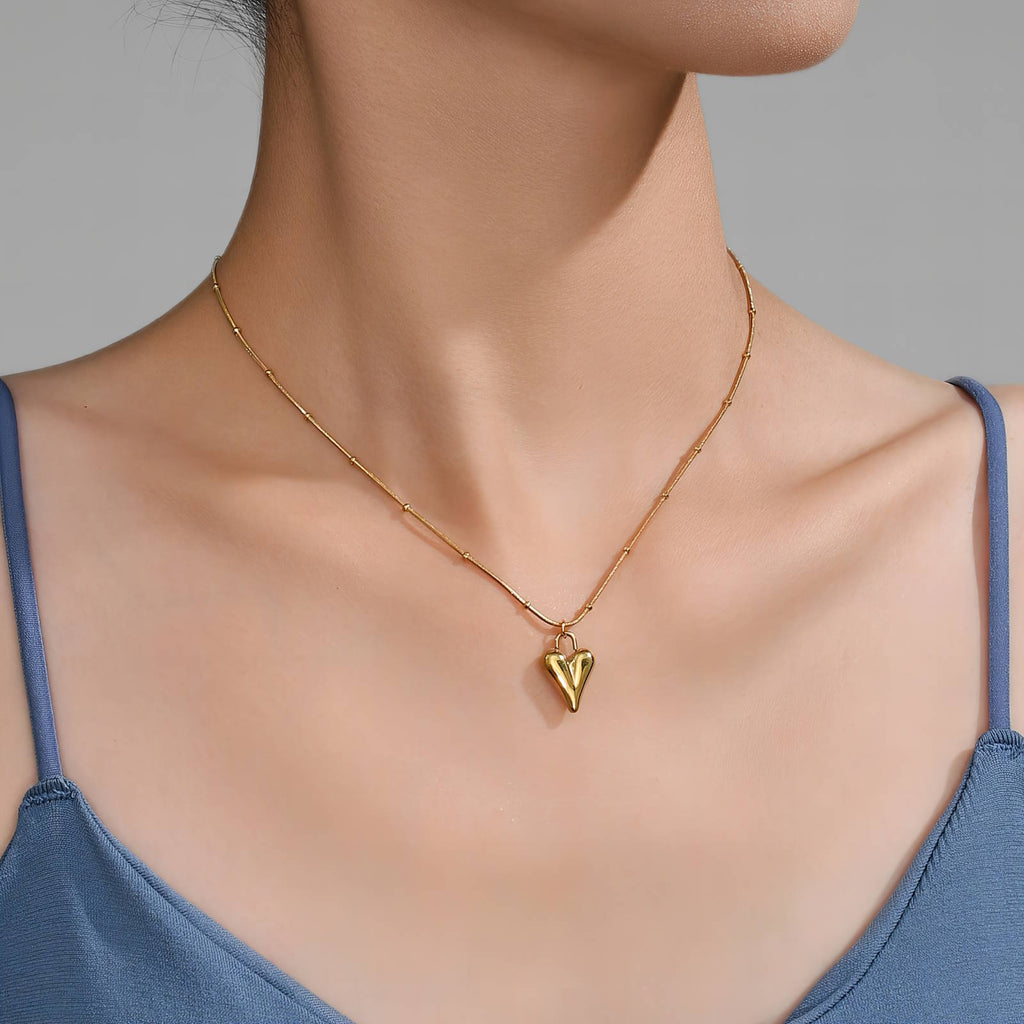 Solid Heart Chain Necklace in 18K Gold Plated Stainless Steel