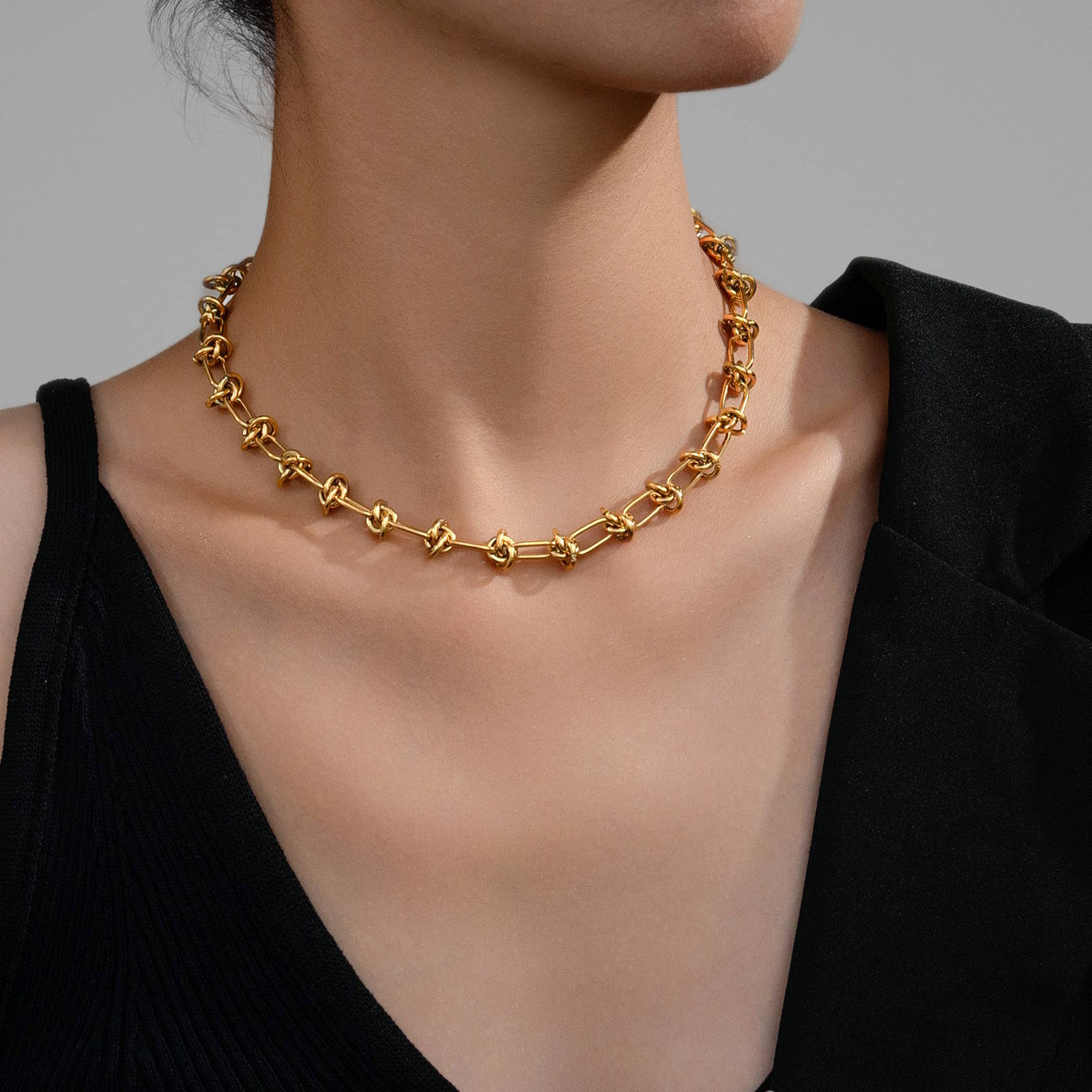 Knotted Link Chain in 18K Gold Plated Stainless Steel
