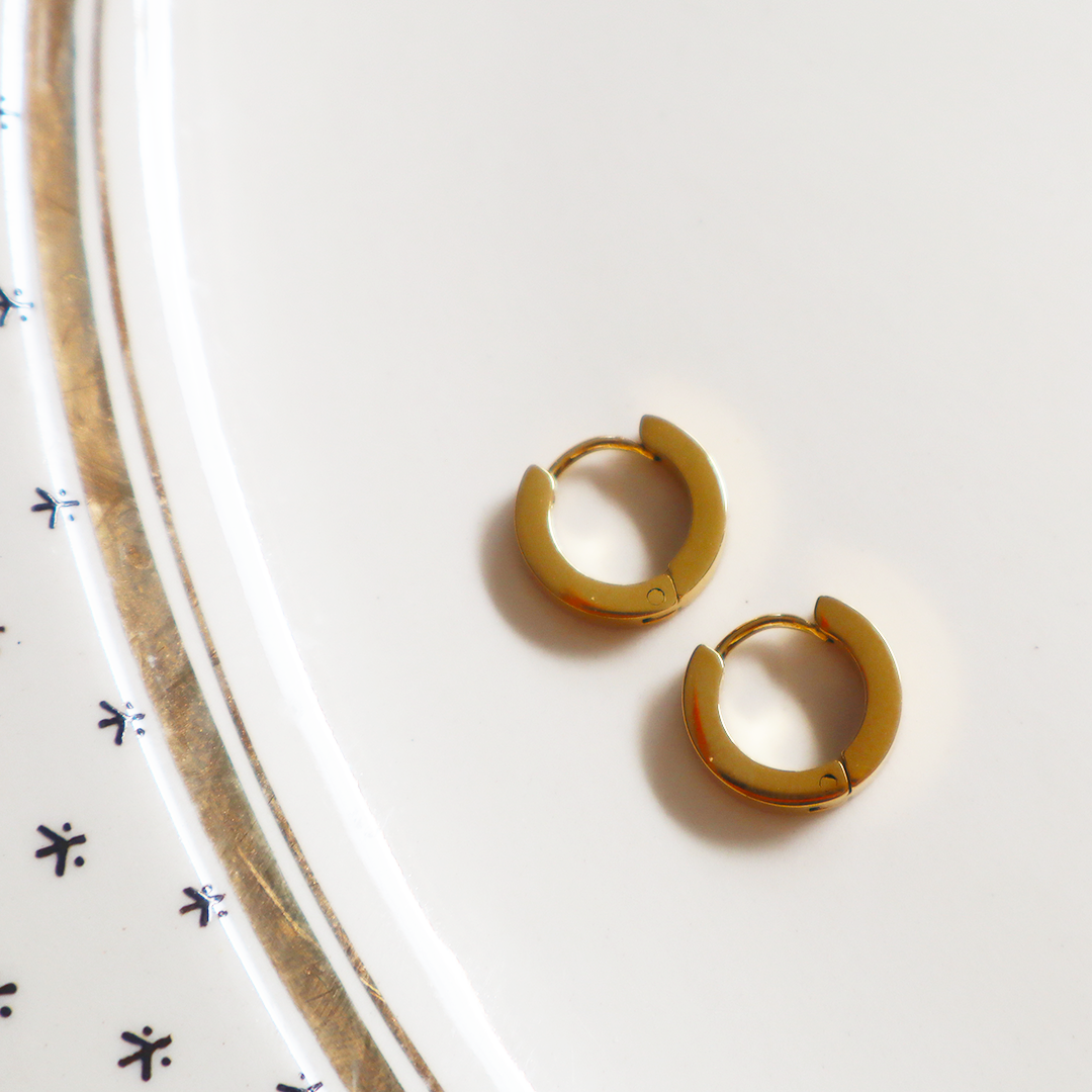 Chunky Huggies in 18K Gold Plated Stainless Steel