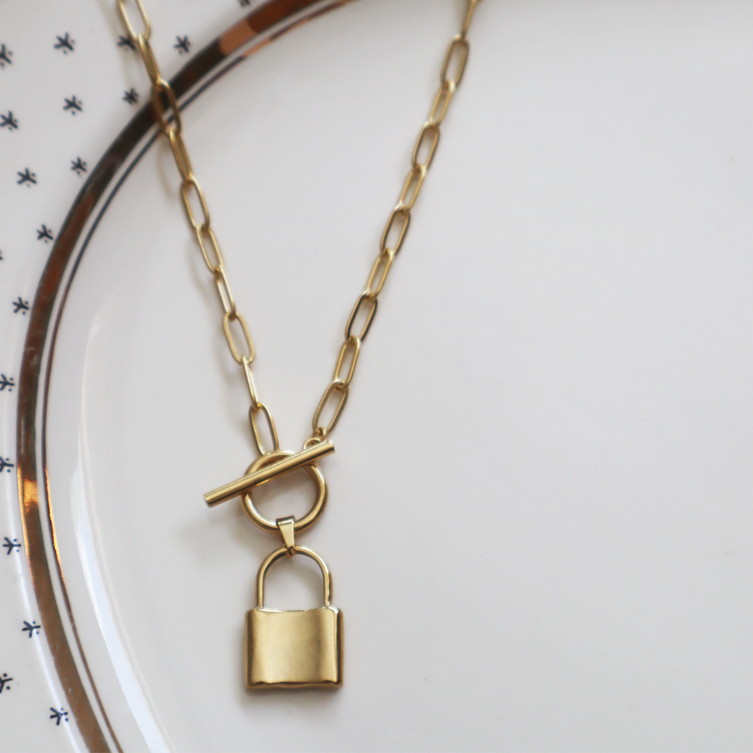Interlink Chain Necklace in 18K Gold Plated Stainless Steel