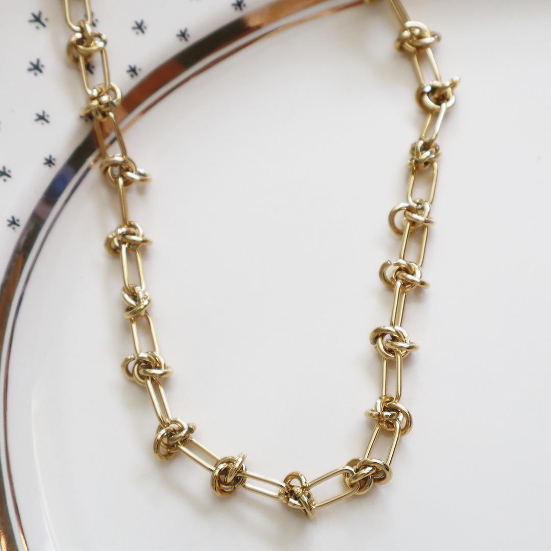 Knotted Link Chain in 18K Gold Plated Stainless Steel