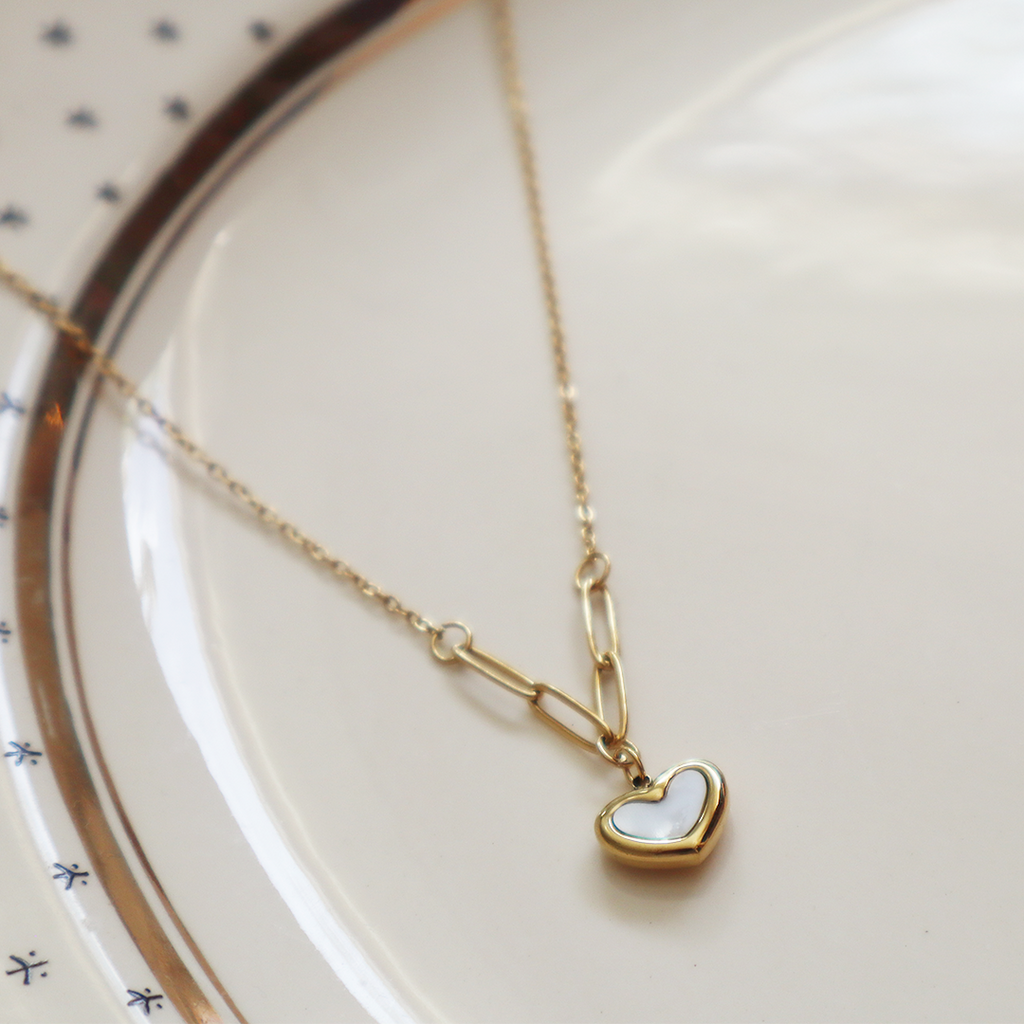 Heart Chain Link Necklace in 18K Gold Plated Stainless Steel