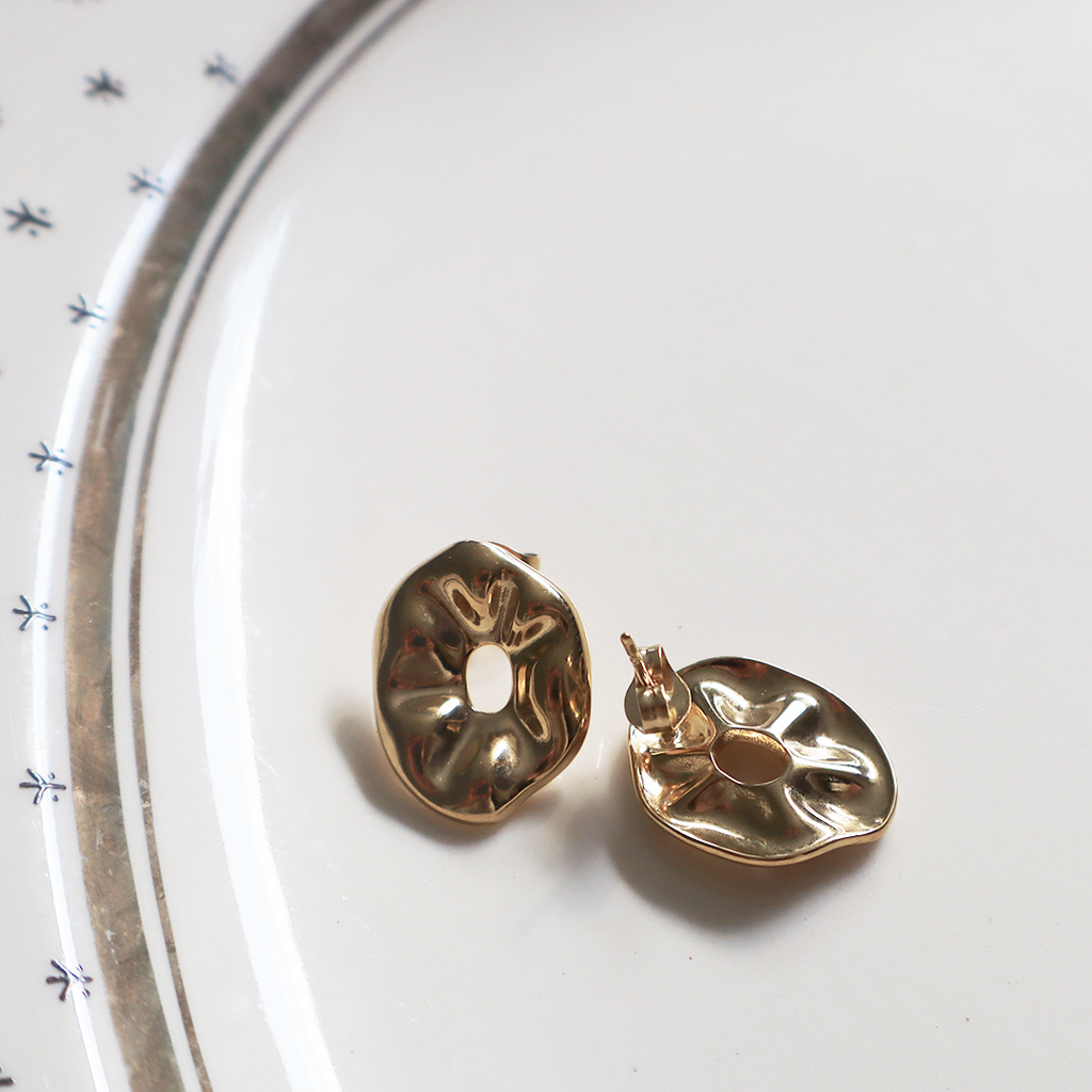 Circle Dented Earrings in 18K Gold Plated Stainless Steel